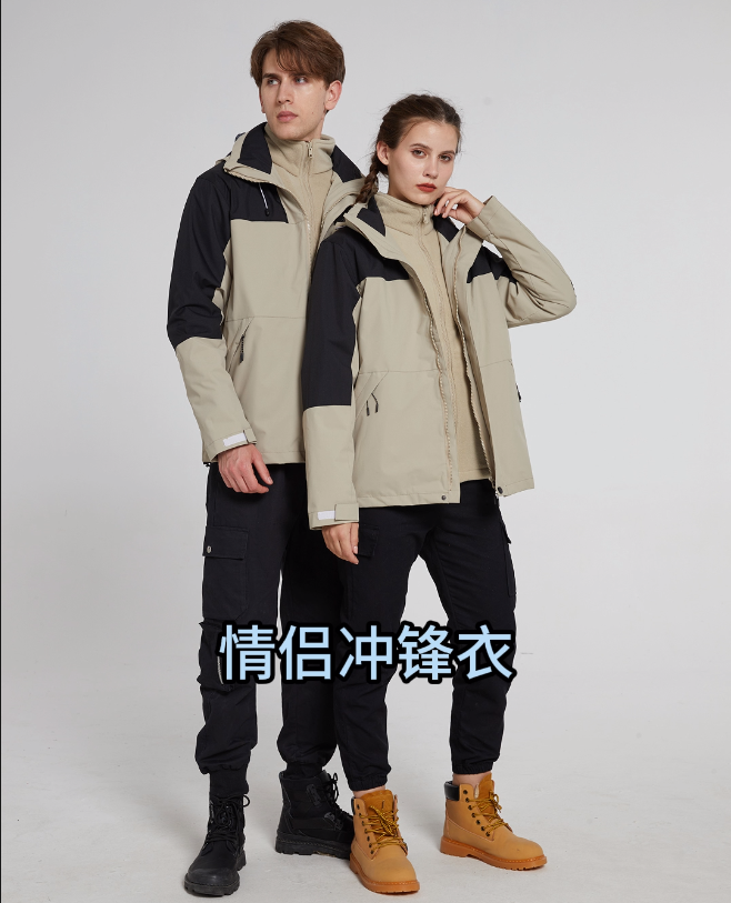 外衣：150D高彈春亞紡-100%聚酯纖維內(nèi)膽：300克雙面搖粒絨-100%聚酯纖維防水5000/透氣2000/防風(fēng)/保暖/三合一男女同款沖鋒衣登山服，奧特萊斯定制款防寒保暖情侶套裝沖鋒衣。